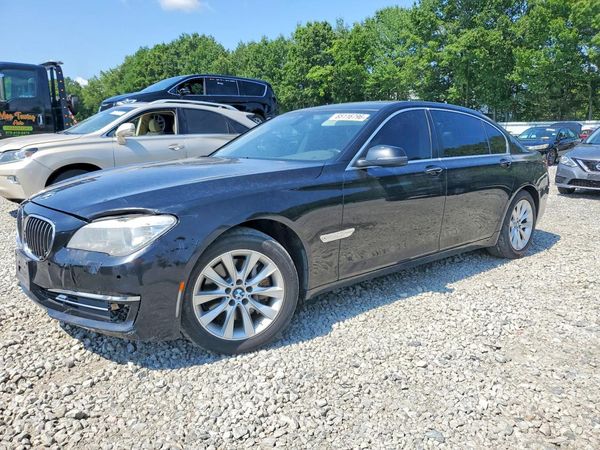 2015 BMW 740 xDrive