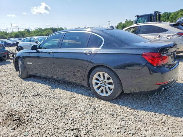 2015 BMW 740 xDrive
