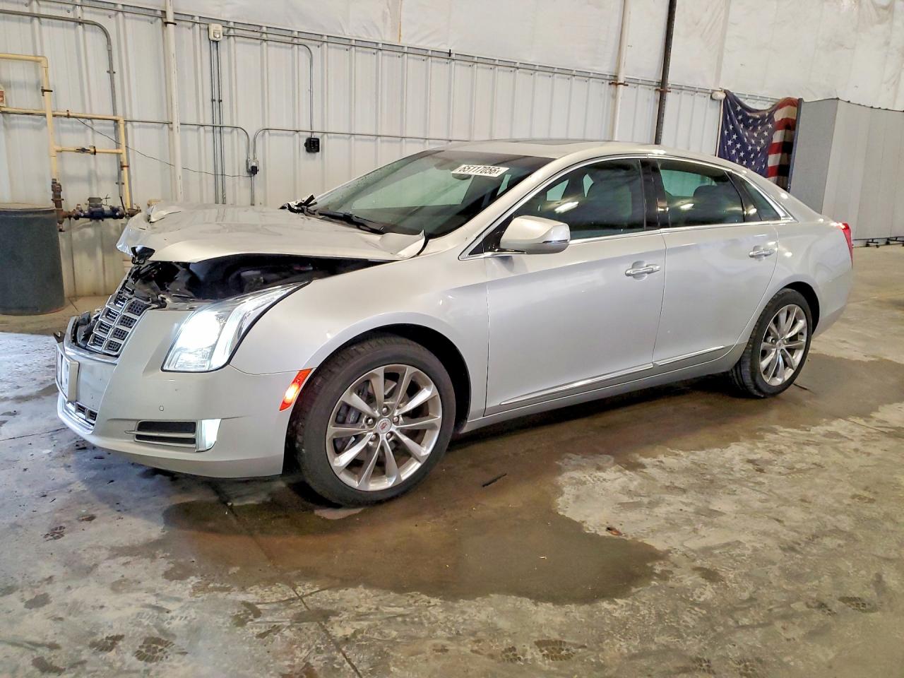 2013 CADILLAC XTS Luxury