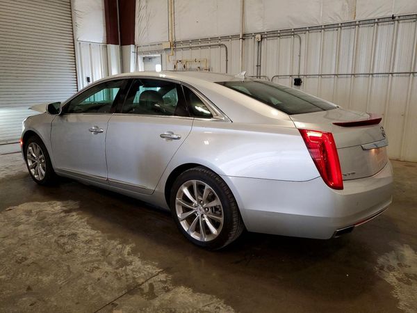 2013 CADILLAC XTS Luxury
