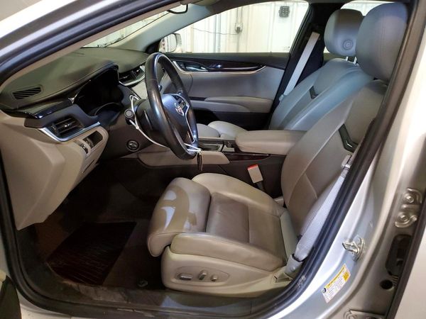 2013 CADILLAC XTS Luxury