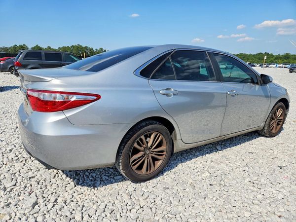 2017 TOYOTA CAMRY