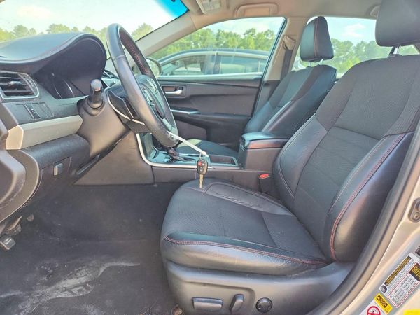 2017 TOYOTA CAMRY