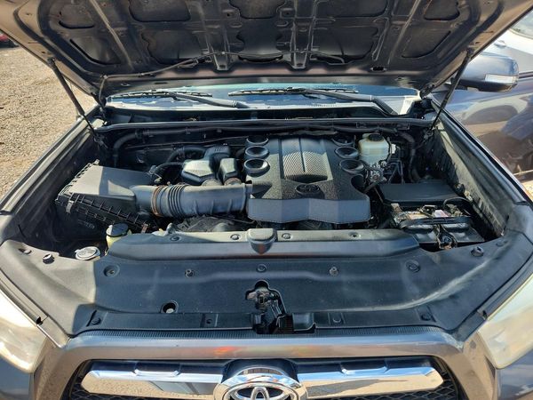 2012 TOYOTA 4RUNNER