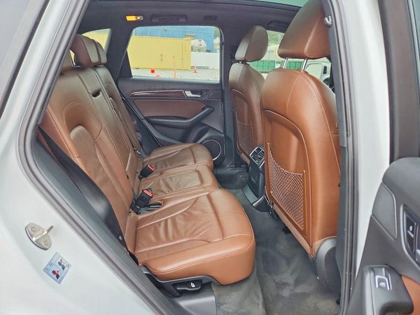 2014 AUDI Q5 Premium Plus