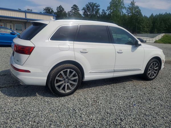 2018 AUDI Q7