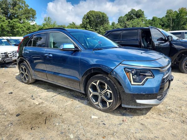 2023 KIA NIRO SX Touring