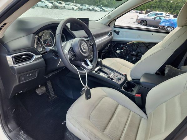 2023 MAZDA CX-5 Preferred Package