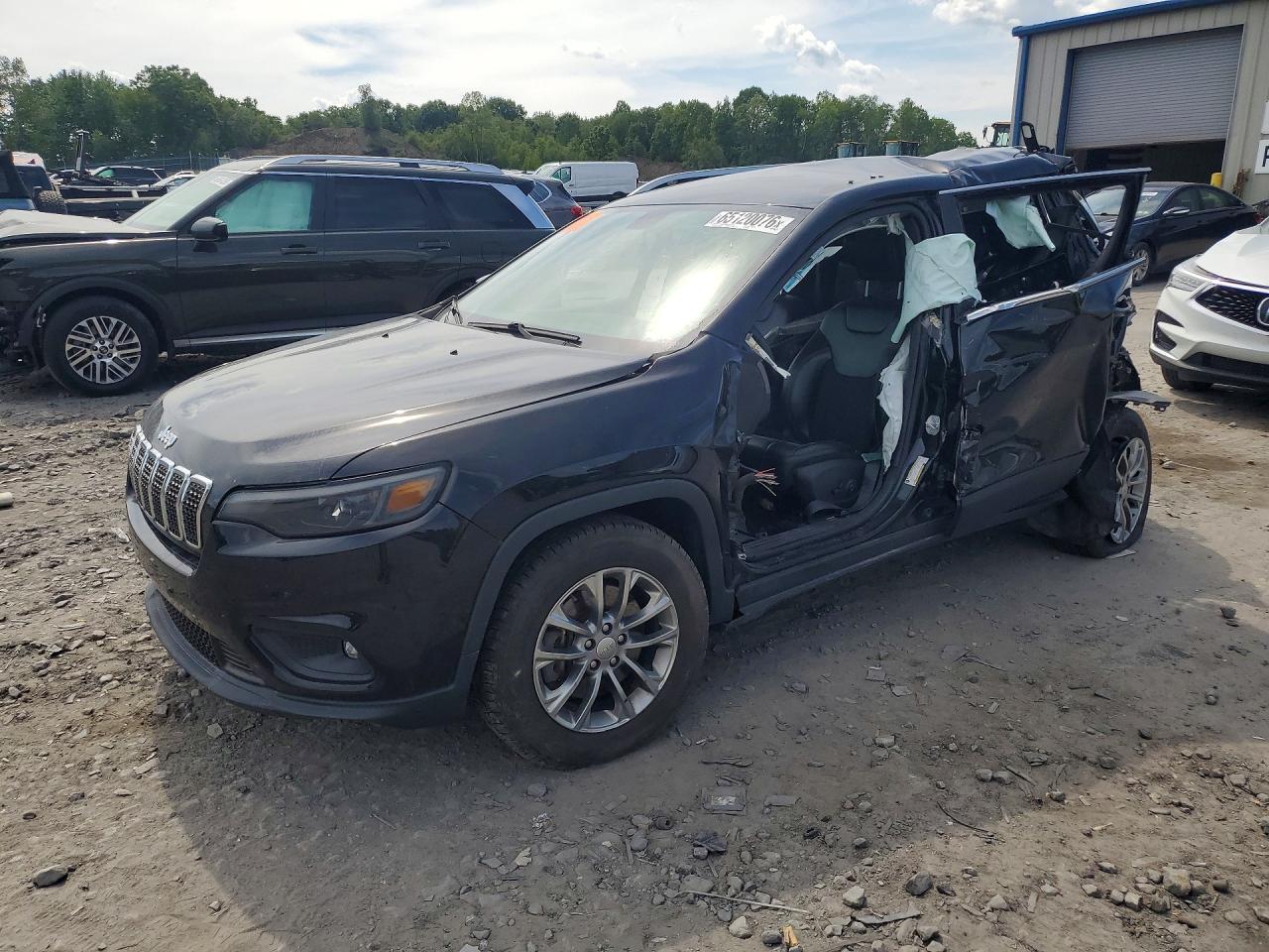2020 JEEP CHEROKEE Latitude Plus — Front 3/4