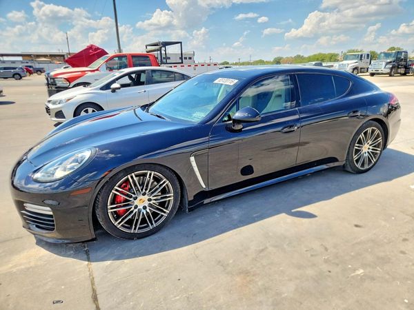 2016 PORSCHE PANAMERA