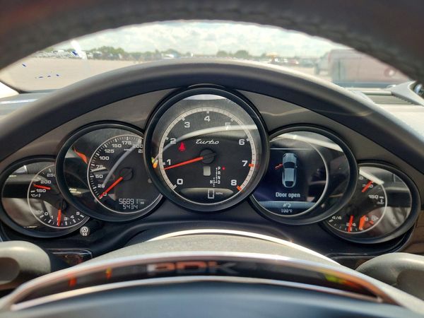 2016 PORSCHE PANAMERA