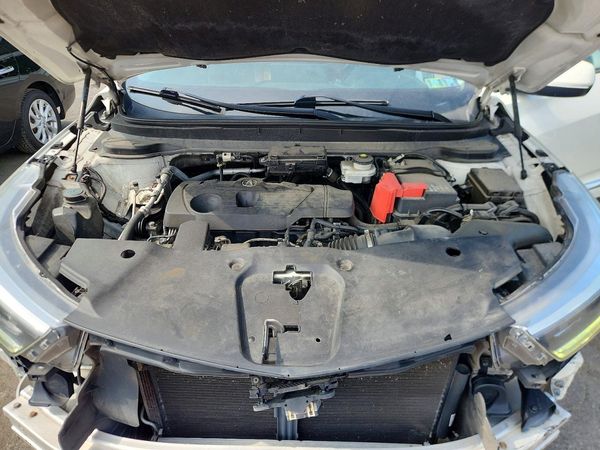 2019 ACURA RDX — Engine bay