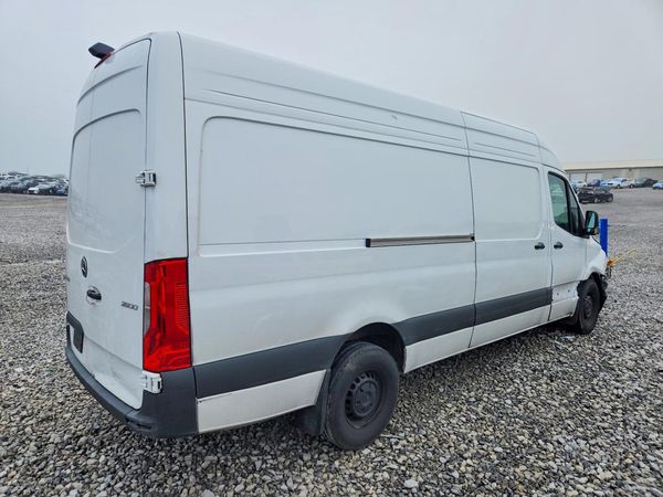 2025 MERCEDES-BENZ SPRINTER