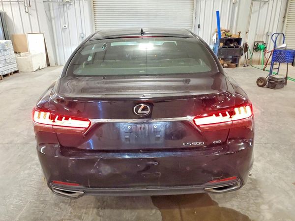 2018 LEXUS LS 500