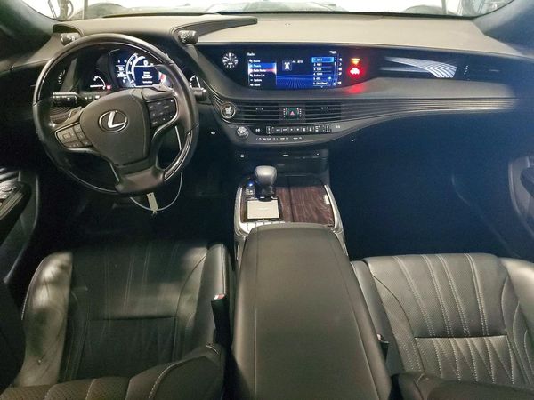 2018 LEXUS LS 500
