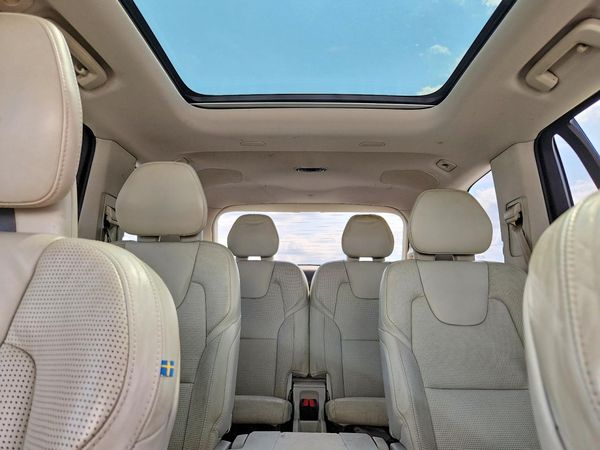 2016 VOLVO XC90 — SUVN
