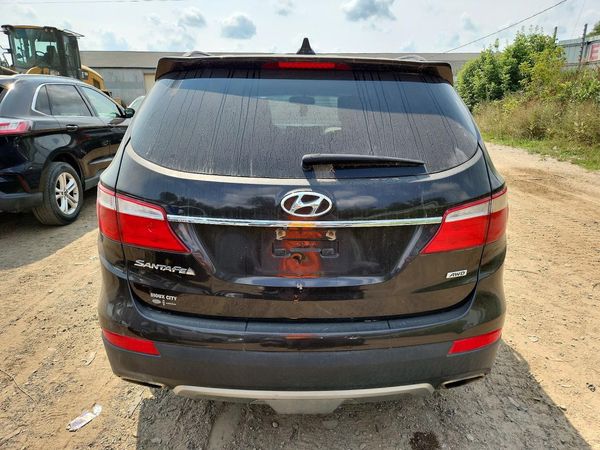2016 HYUNDAI SANTA FE GI