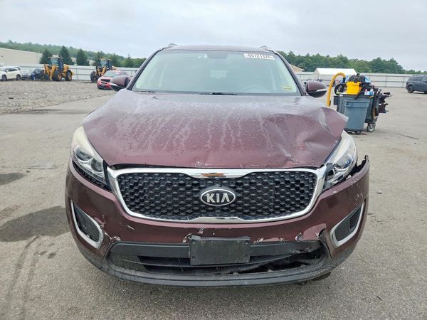 2017 KIA SORENTO L, LX