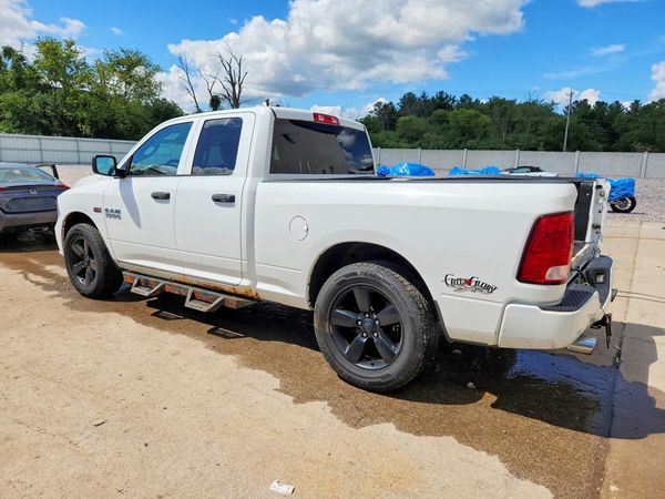 2016 RAM 1500 ST