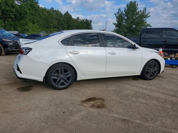 2021 KIA FORTE EX