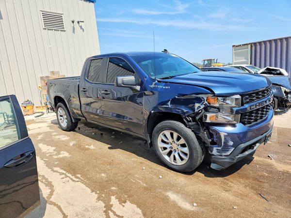 2020 CHEVROLET SILVERADO Custom
