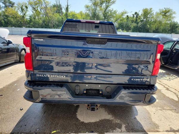 2020 CHEVROLET SILVERADO Custom