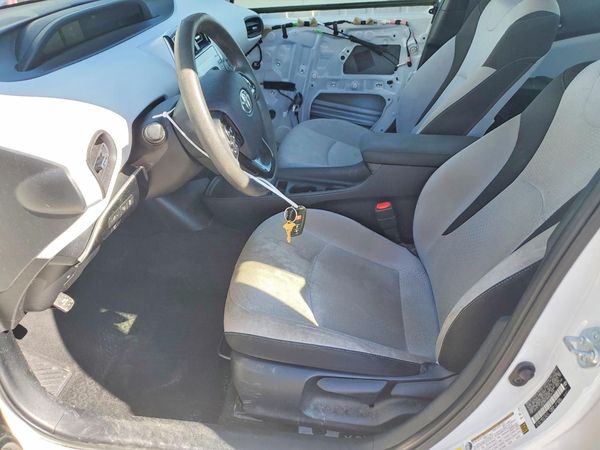 2021 TOYOTA PRIUS