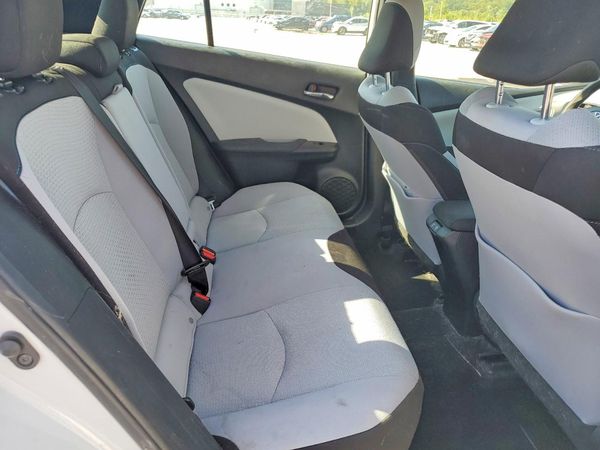 2021 TOYOTA PRIUS