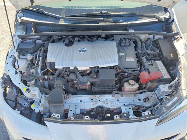 2021 TOYOTA PRIUS