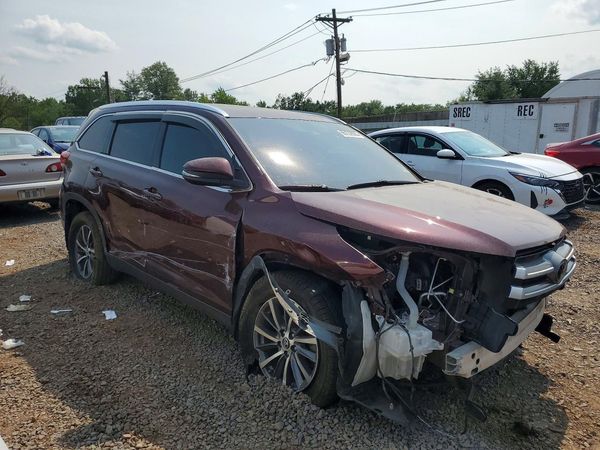 2019 TOYOTA HIGHLANDER SE/XLE
