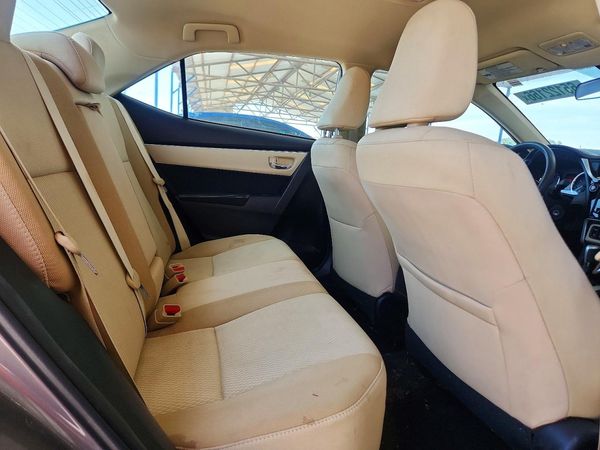 2017 TOYOTA COROLLA