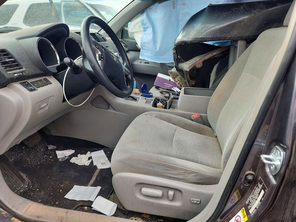 2012 TOYOTA HIGHLANDER Base/Hybrid — DENT