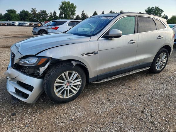 2017 JAGUAR F-PACE