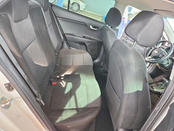 2019 KIA RIO LX, S