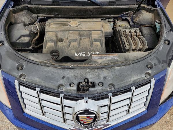 2013 CADILLAC SRX Performance