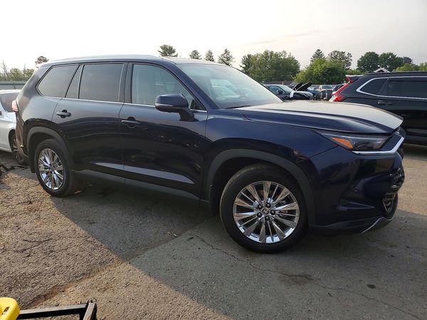 2026 TOYOTA GRAND HIGHLANDER