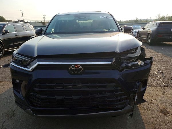 2026 TOYOTA GRAND HIGHLANDER