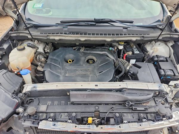 2017 FORD EDGE SE