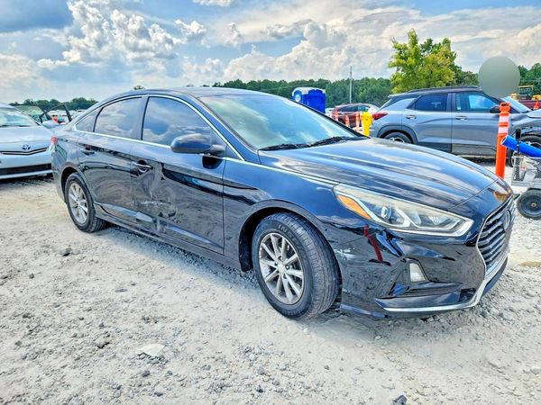 2018 HYUNDAI SONATA SE, Eco
