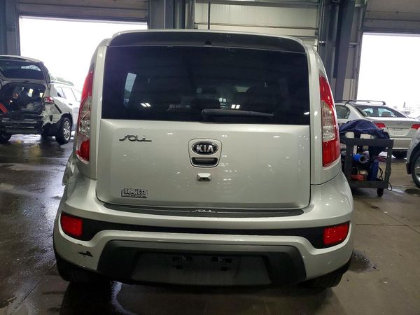 2013 KIA SOUL