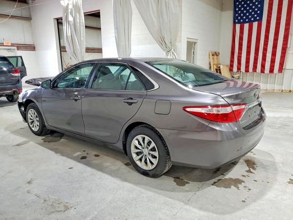 2015 TOYOTA CAMRY