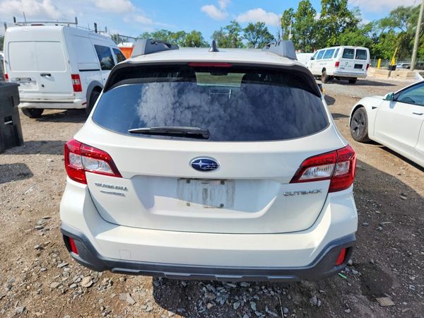 2018 SUBARU OUTBACK