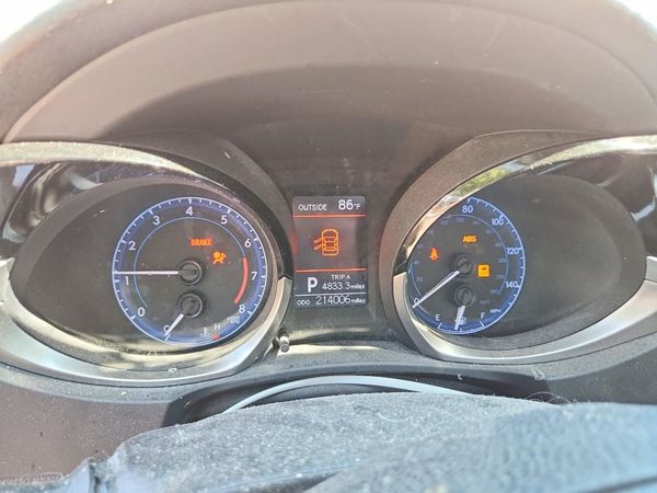 2014 TOYOTA COROLLA