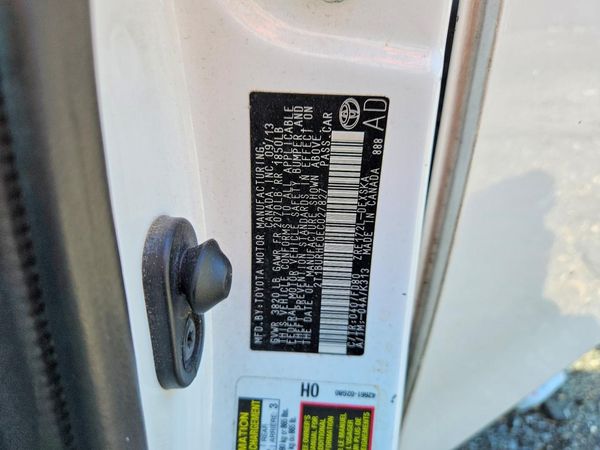 2014 TOYOTA COROLLA
