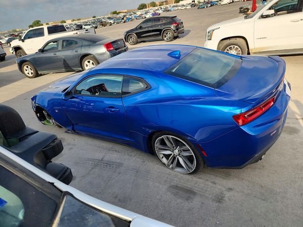2017 CHEVROLET CAMARO 1LT