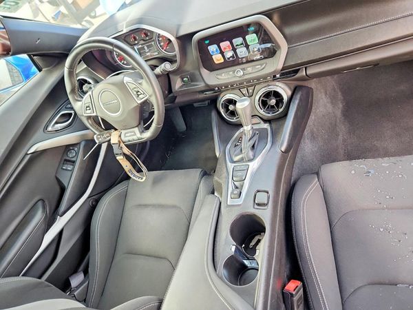 2017 CHEVROLET CAMARO 1LT