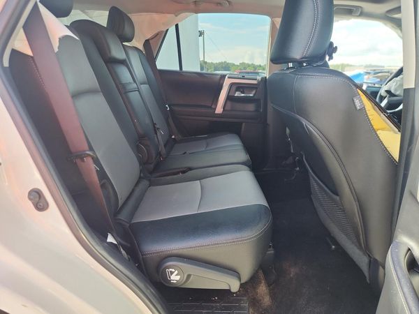 2023 TOYOTA 4RUNNER