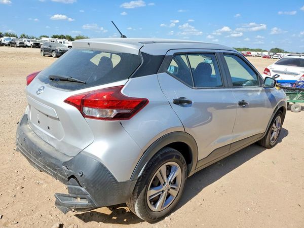 2020 NISSAN KICKS