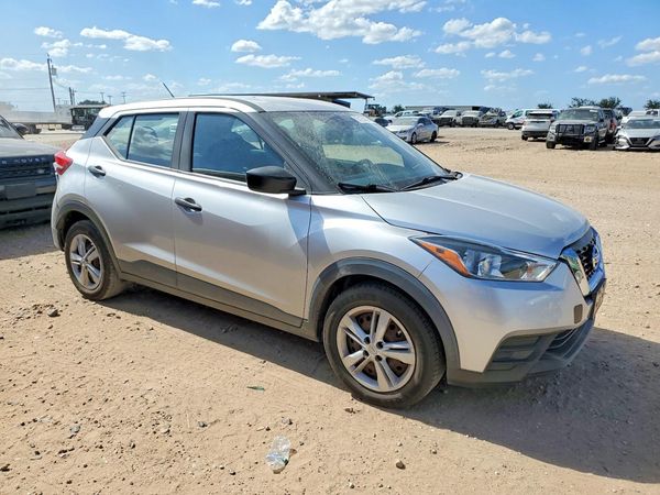 2020 NISSAN KICKS