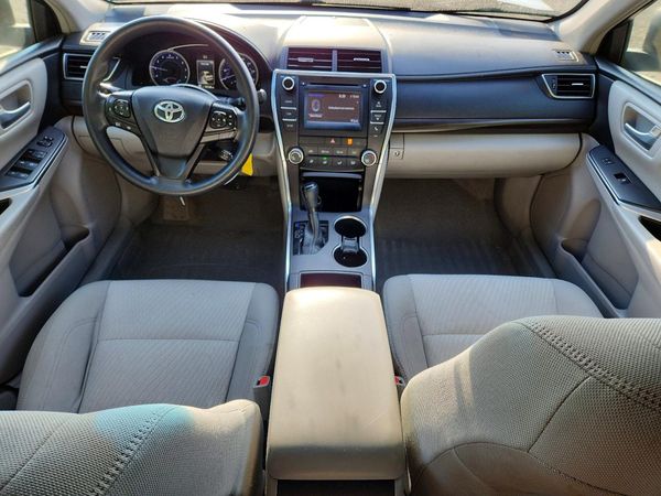 2016 TOYOTA CAMRY